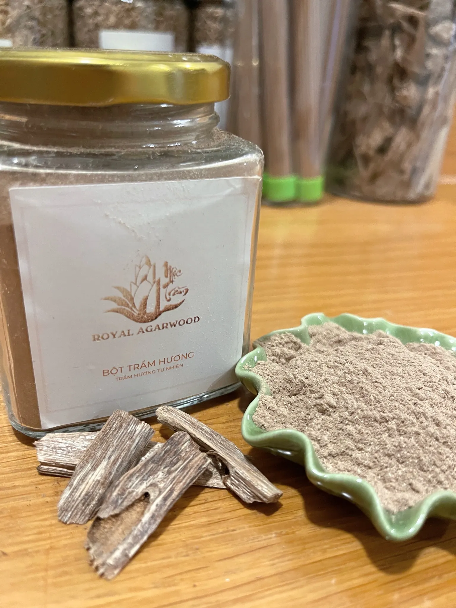 [Premium] Natural Agarwood Powder – Vietnamese Oud Powder for Incense, Home Fragrance &amp; Incense Making